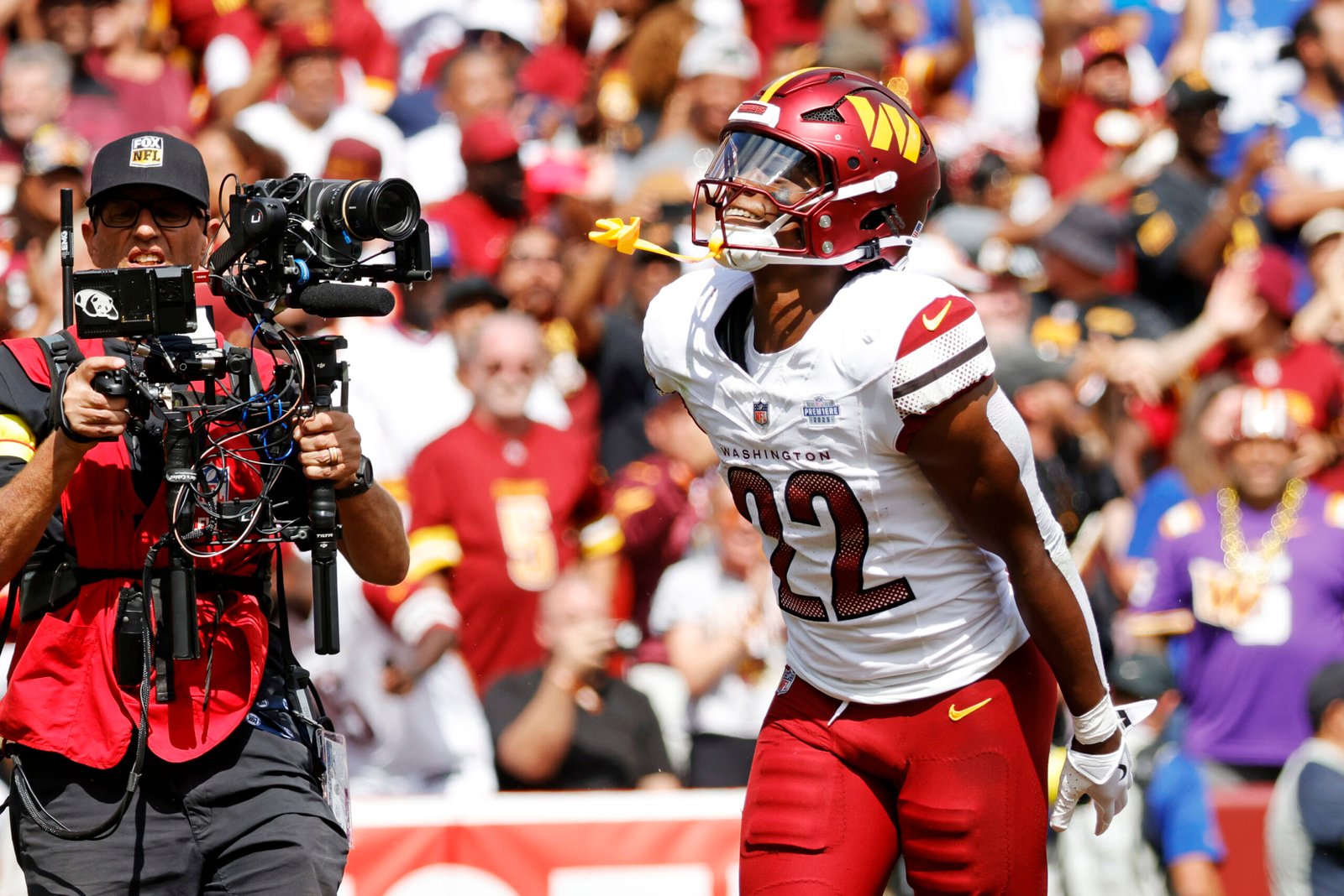 start and sit fantasy football