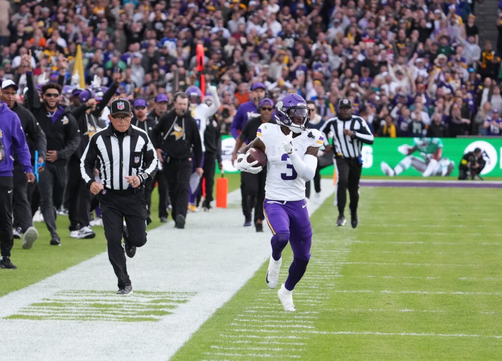 fantasy football start and sit