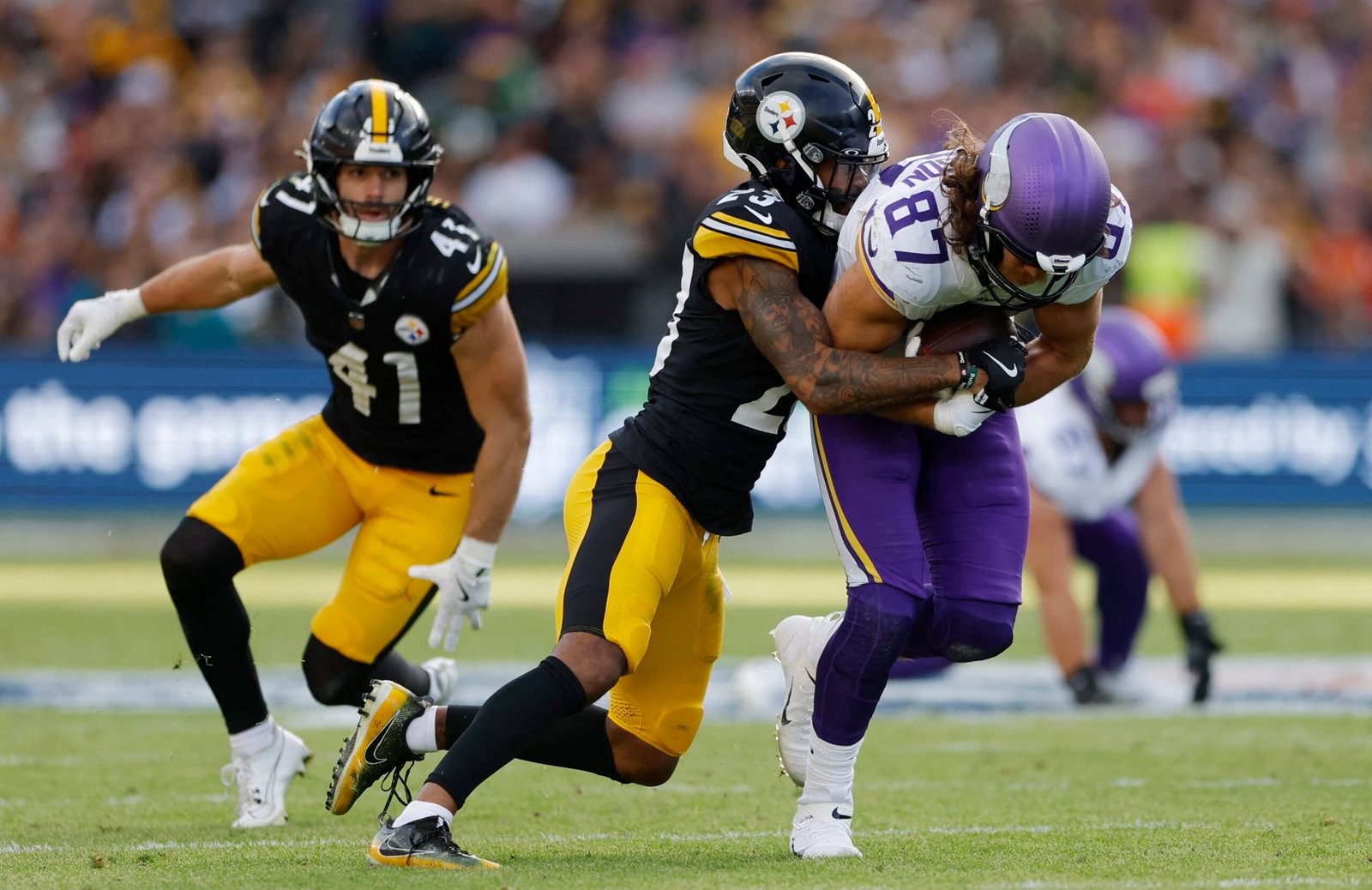 start and sit fantasy football