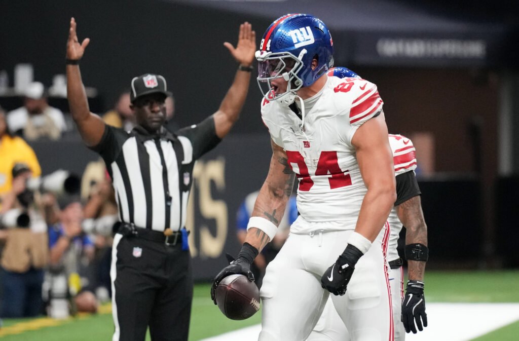 start and sit fantasy football week 11