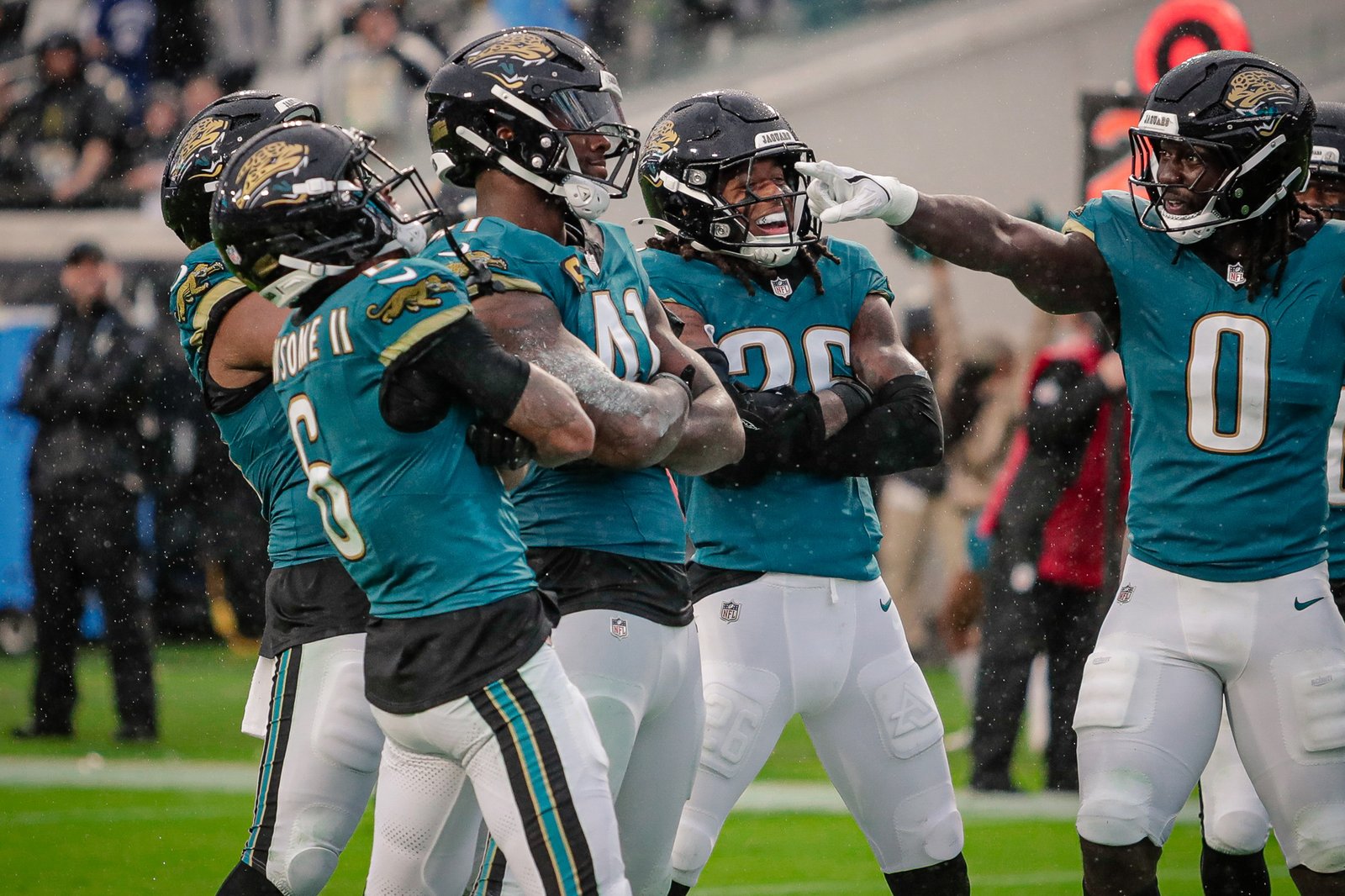 start and sit fantasy football